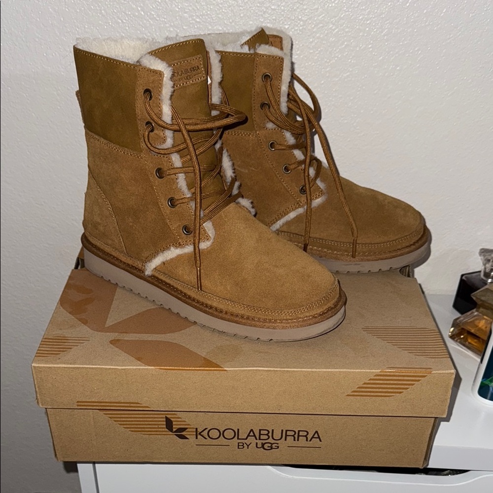 Koolaburra Women's Tan Boots